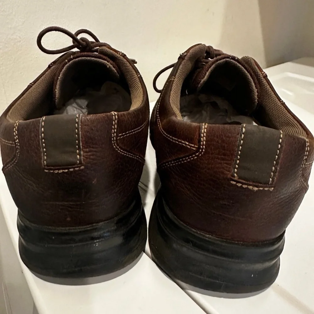 Clarks Men’s Walking Shoes Lace Up Brown Size 8